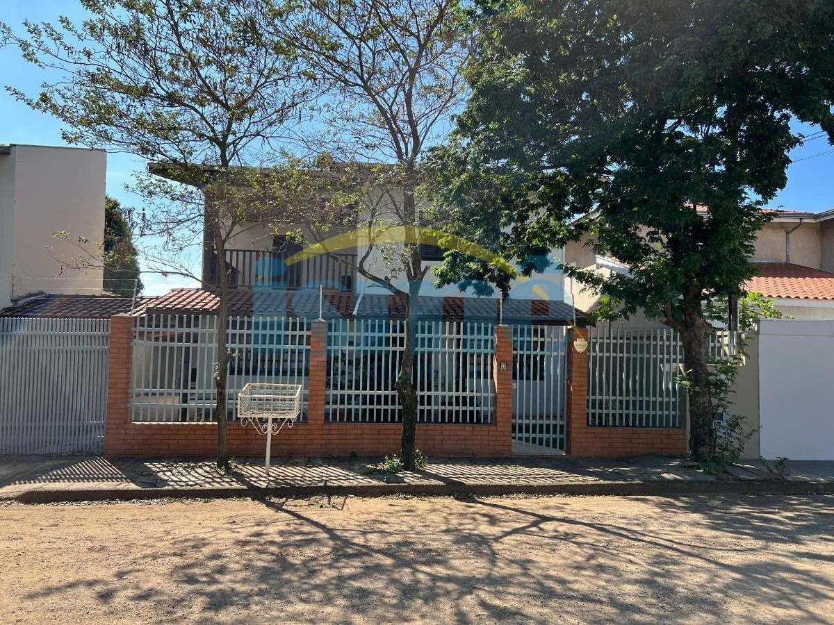 Casa para alugar com 5 quartos, 346 - Foto 2