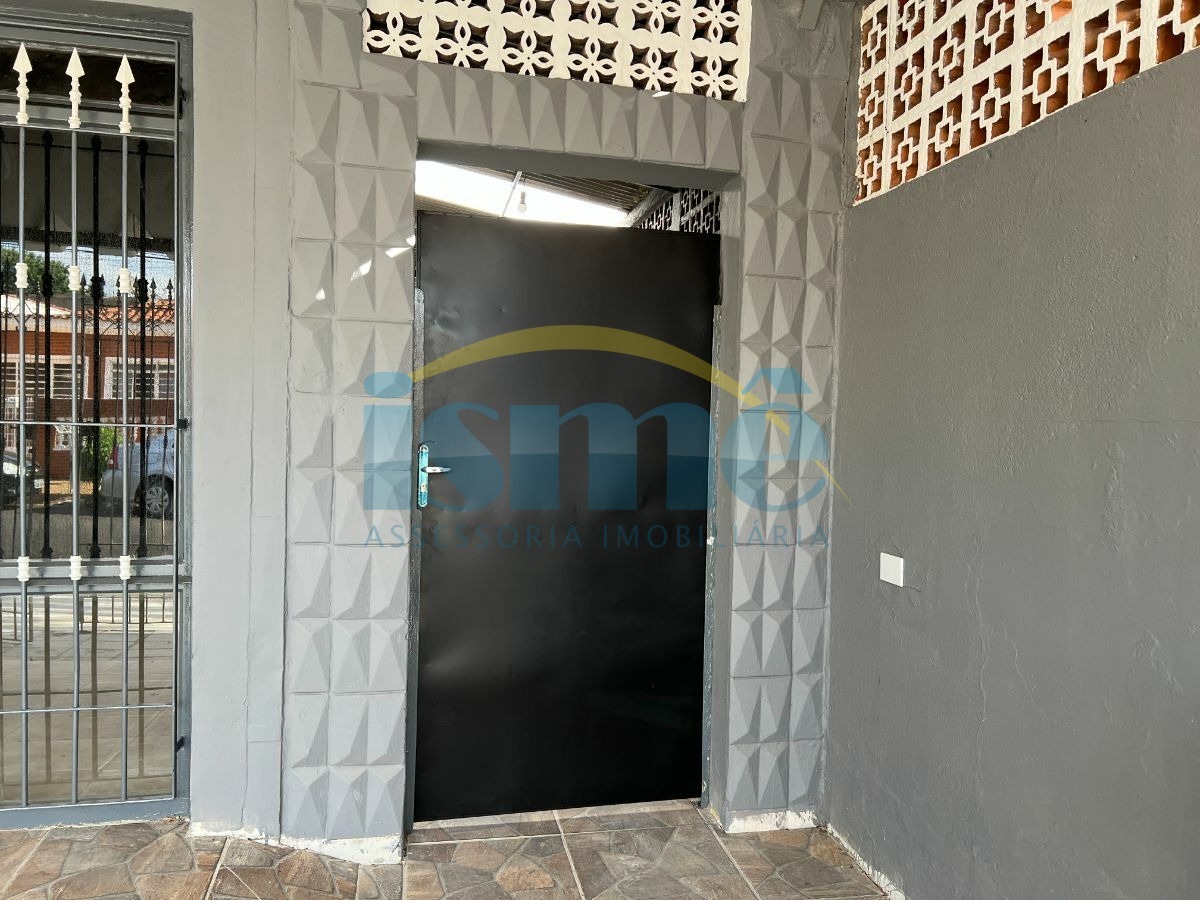 Casa para alugar com 3 quartos, 192m² - Foto 2