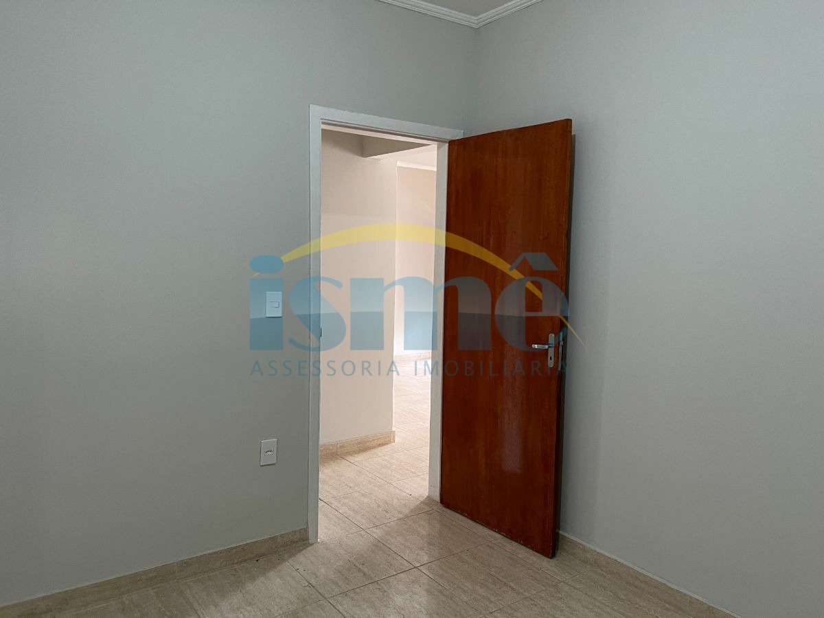 Casa para alugar com 3 quartos, 192m² - Foto 13