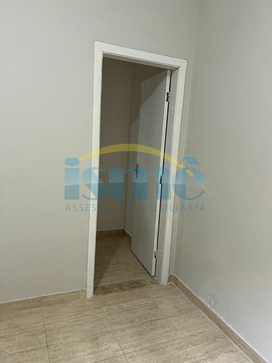 Casa para alugar com 3 quartos, 192m² - Foto 30