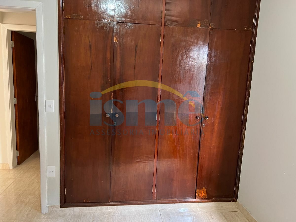Casa para alugar com 3 quartos, 192m² - Foto 42