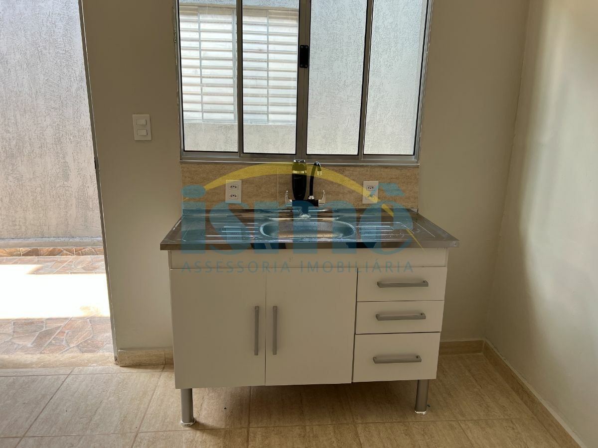 Casa para alugar com 3 quartos, 192m² - Foto 56