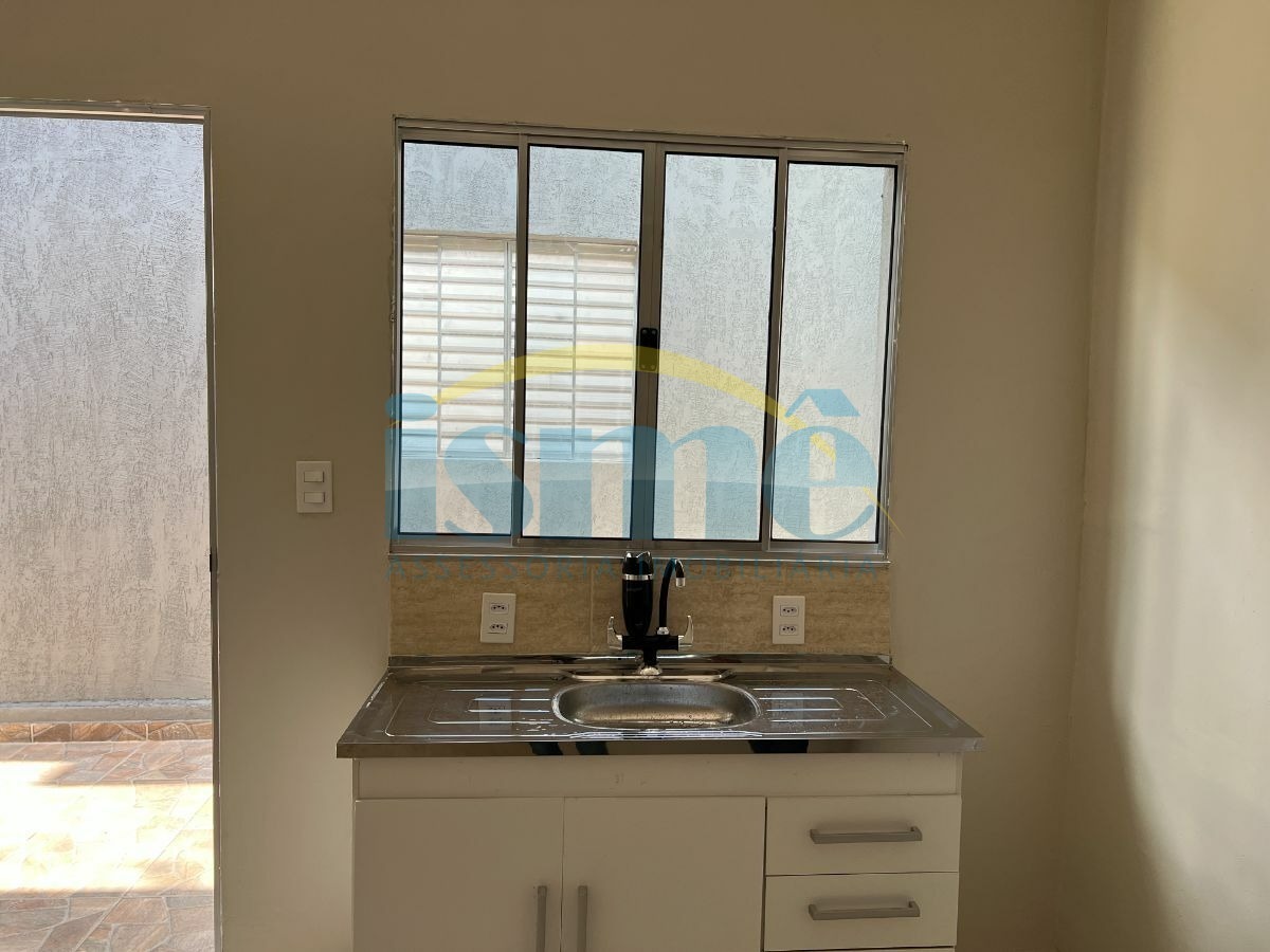 Casa para alugar com 3 quartos, 192m² - Foto 57