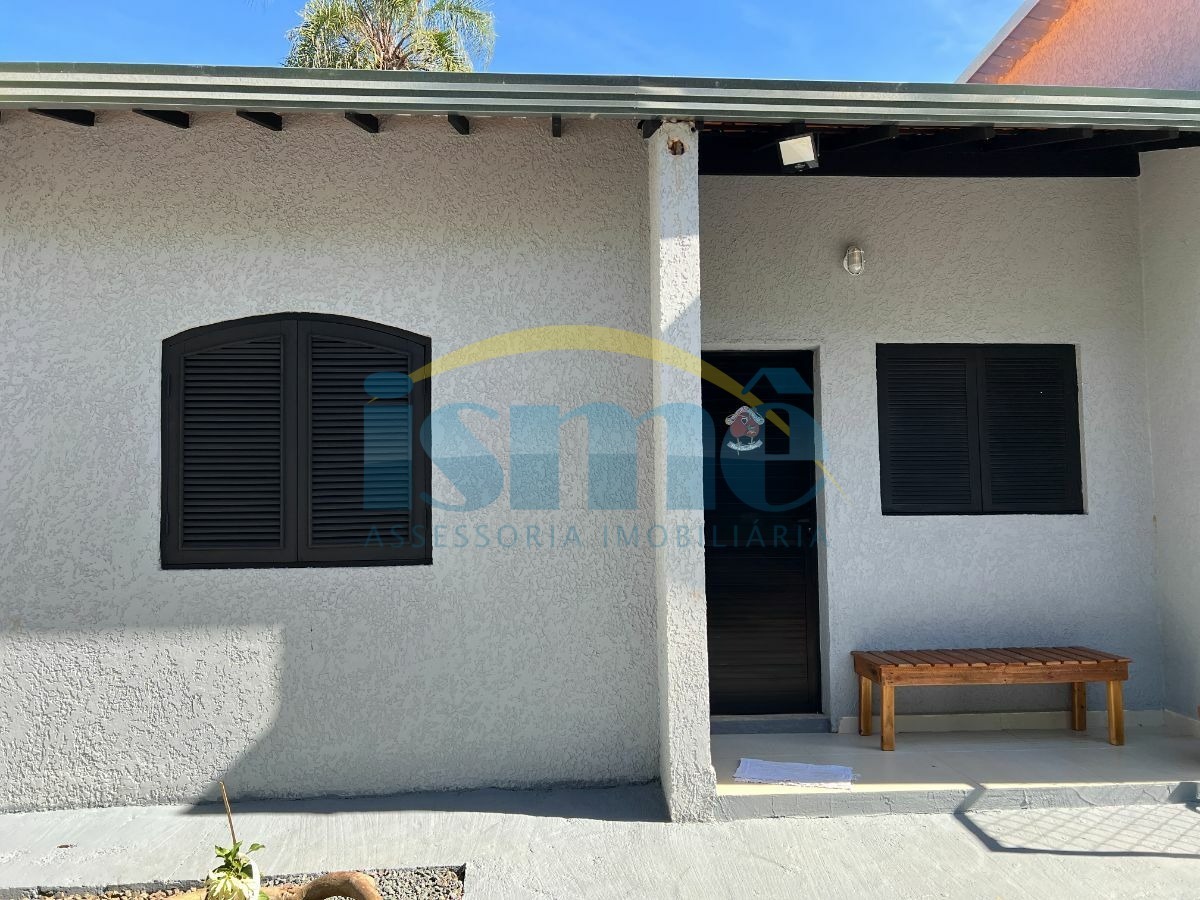 Casa para alugar com 2 quartos, 70m² - Foto 3