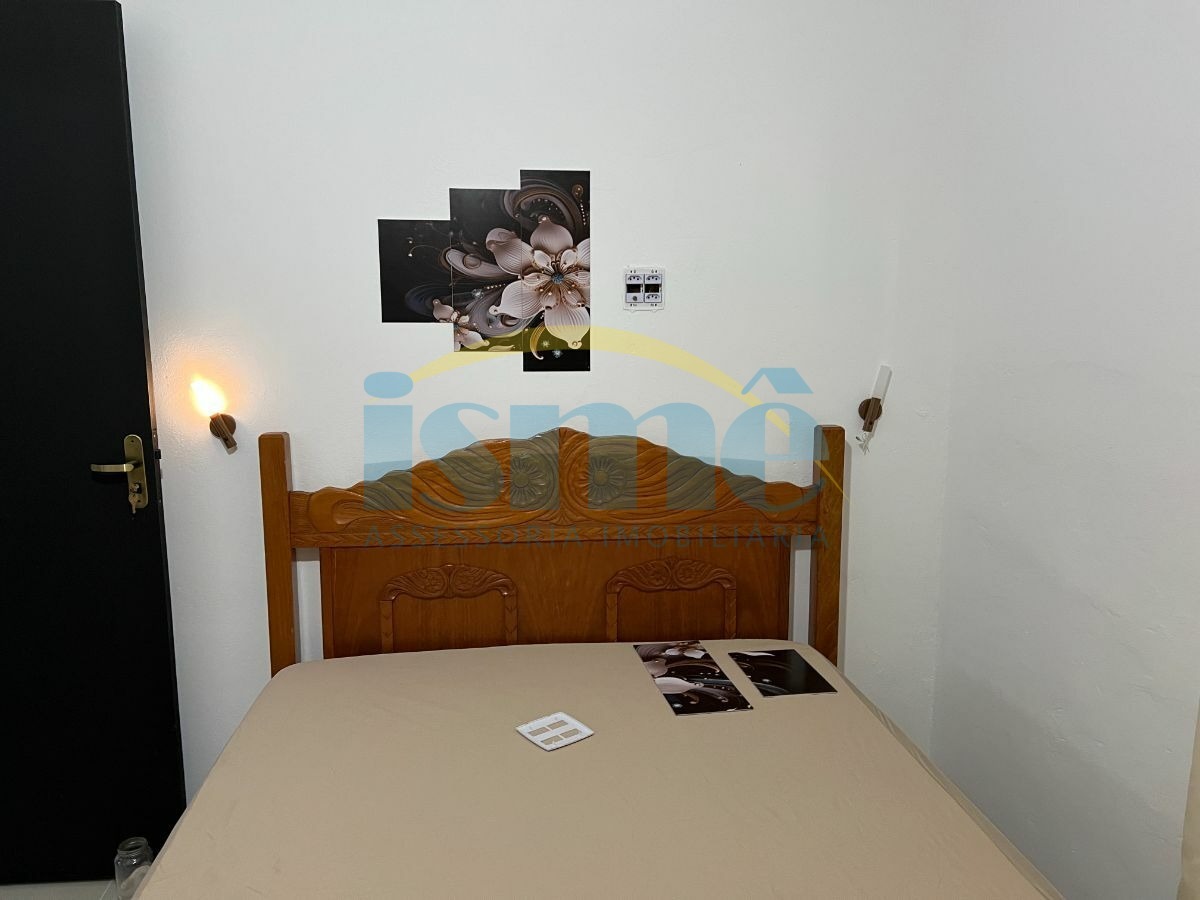 Casa para alugar com 2 quartos, 70m² - Foto 32