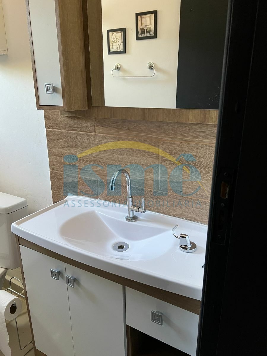 Casa para alugar com 2 quartos, 70m² - Foto 40