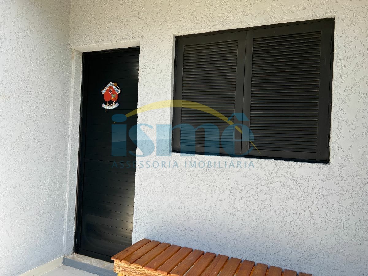Casa para alugar com 2 quartos, 70m² - Foto 2