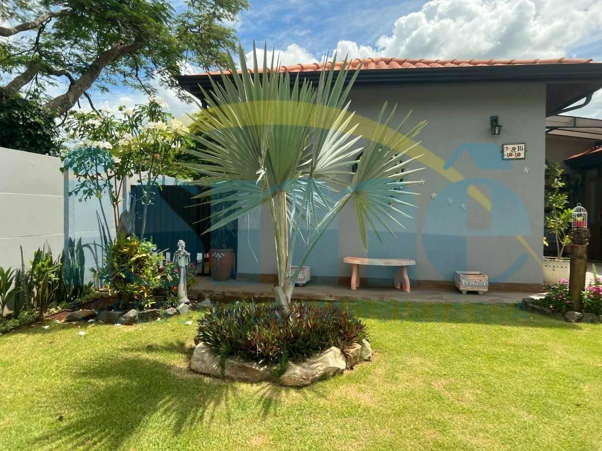 Chácara à venda com 4 quartos, 250m² - Foto 5