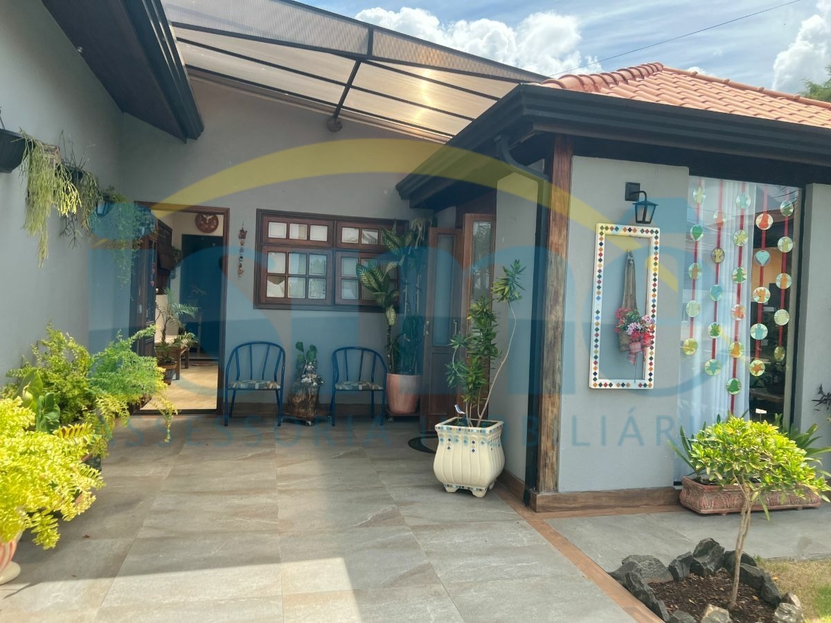 Chácara à venda com 4 quartos, 250m² - Foto 8