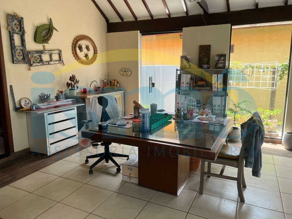 Chácara à venda com 4 quartos, 250m² - Foto 10