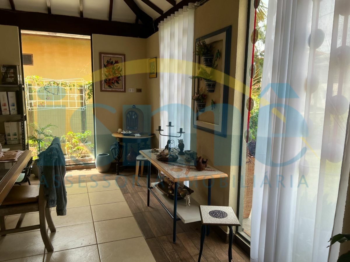 Chácara à venda com 4 quartos, 250m² - Foto 11