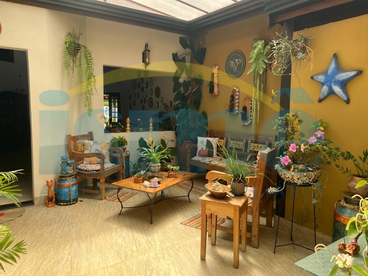 Chácara à venda com 4 quartos, 250m² - Foto 12