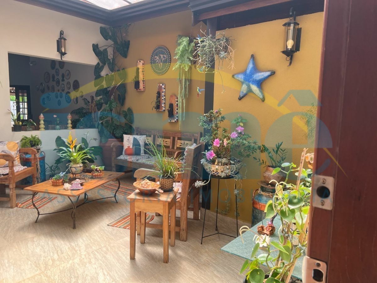 Chácara à venda com 4 quartos, 250m² - Foto 13