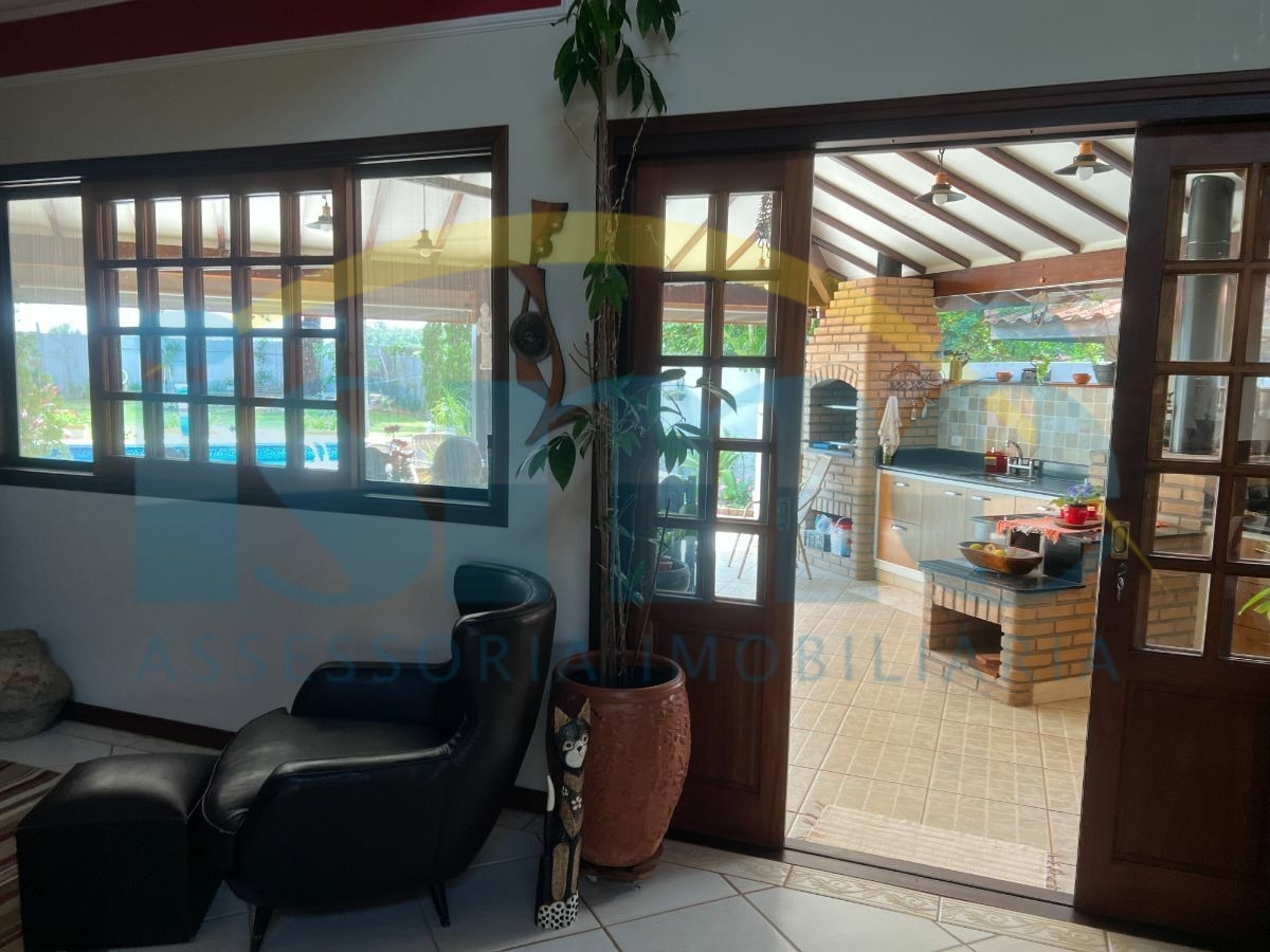 Chácara à venda com 4 quartos, 250m² - Foto 20