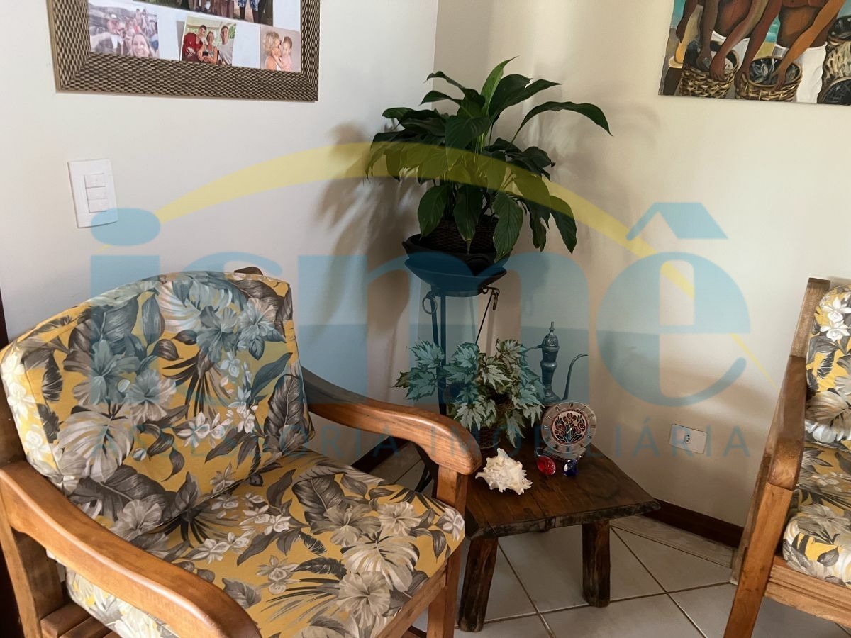 Chácara à venda com 4 quartos, 250m² - Foto 23
