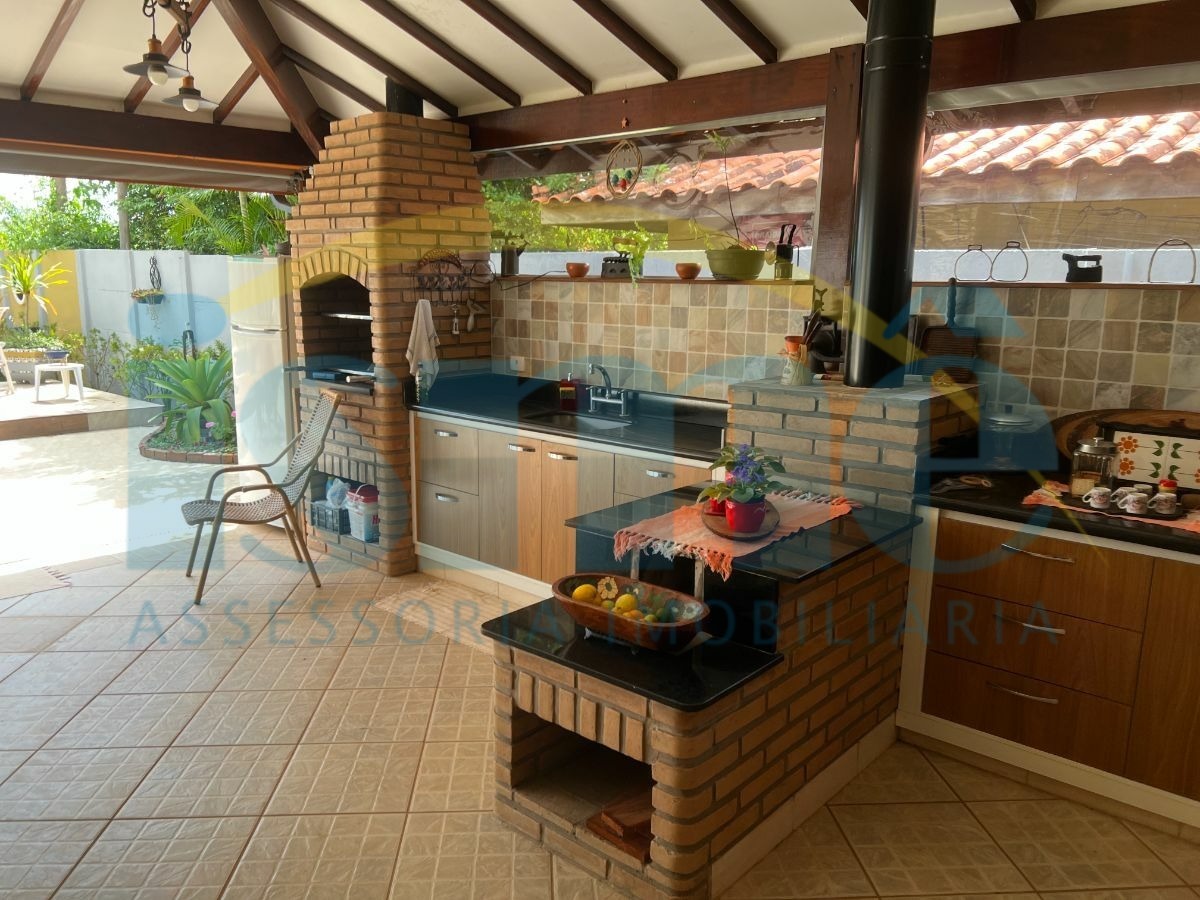 Chácara à venda com 4 quartos, 250m² - Foto 25
