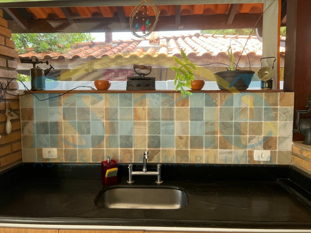 Chácara à venda com 4 quartos, 250m² - Foto 31