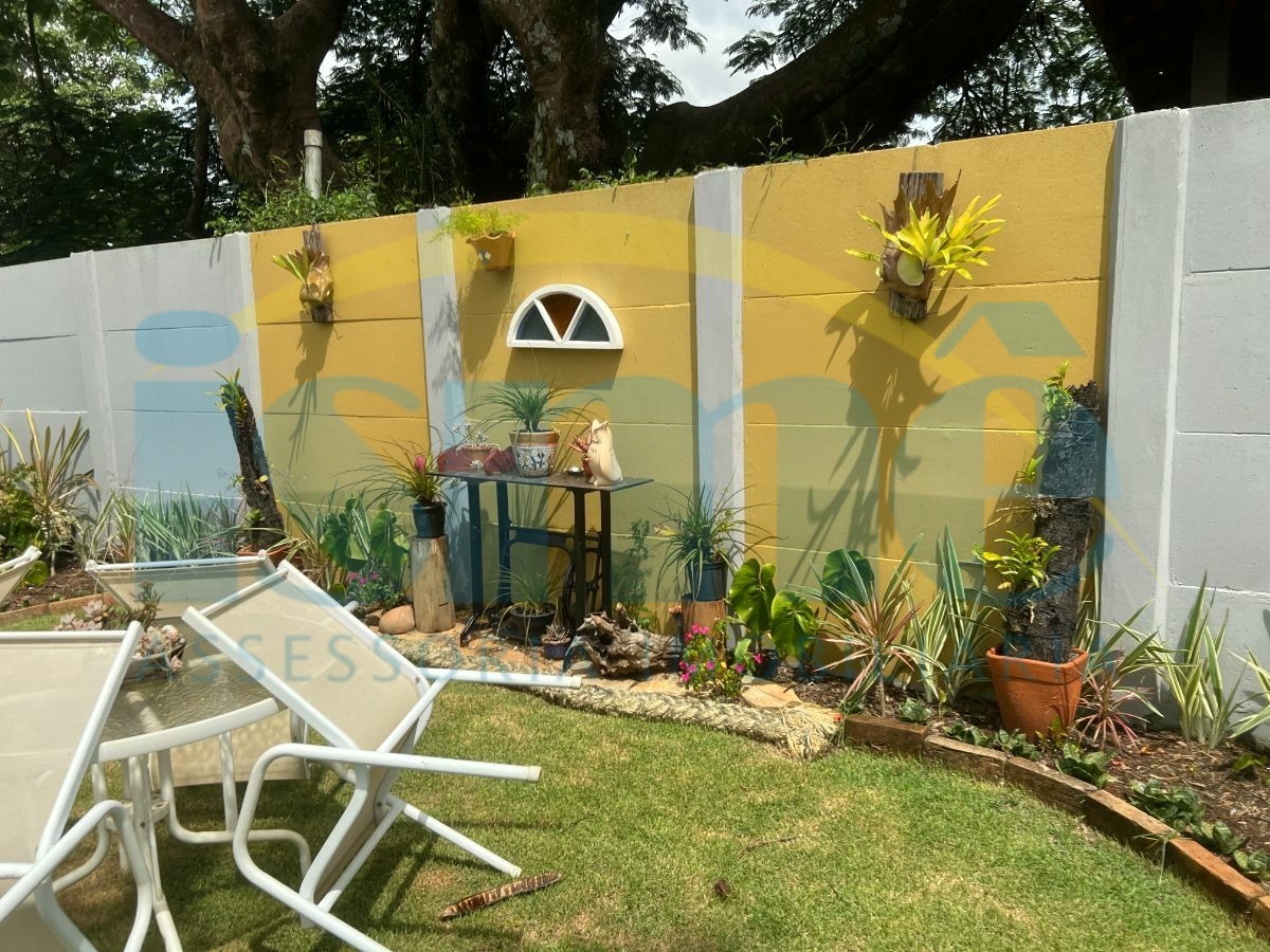 Chácara à venda com 4 quartos, 250m² - Foto 49
