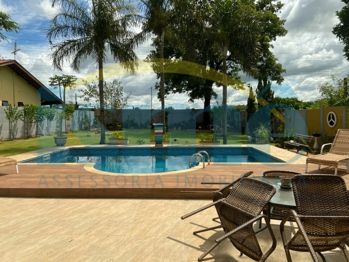 Chácara à venda com 4 quartos, 250m² - Foto 32