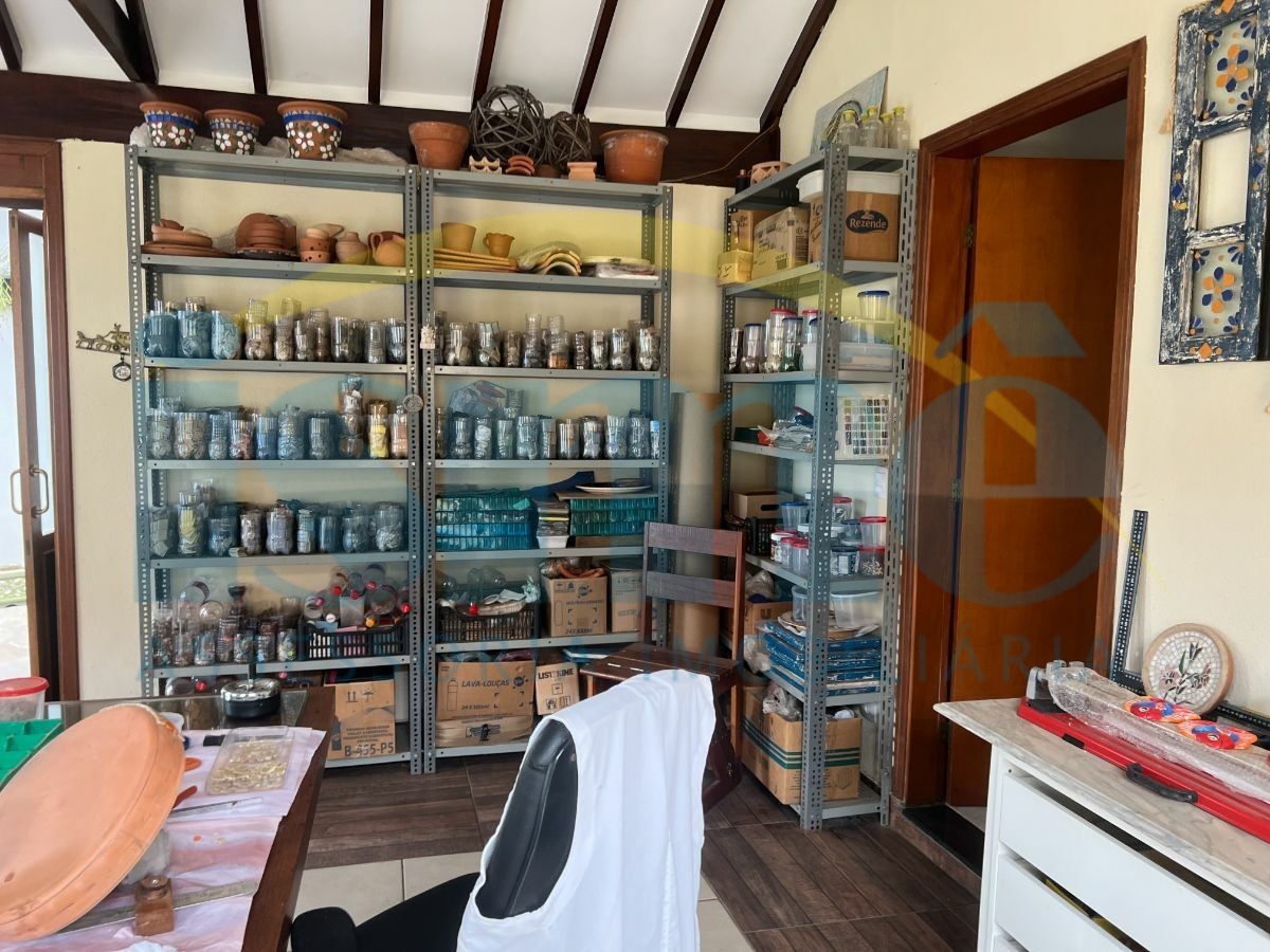 Chácara à venda com 4 quartos, 250m² - Foto 62