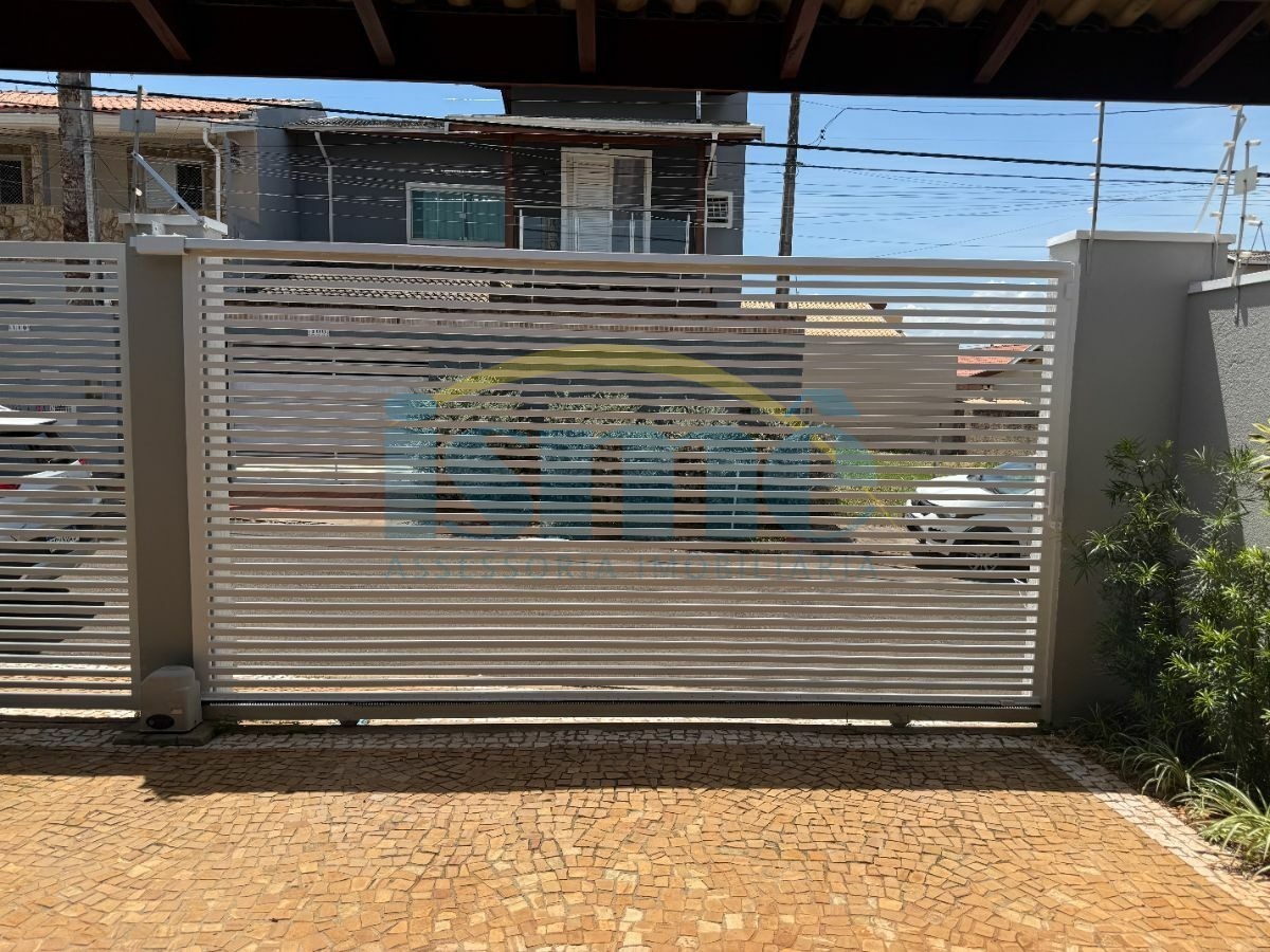 Casa, 3 quartos, 128 m² - Foto 2